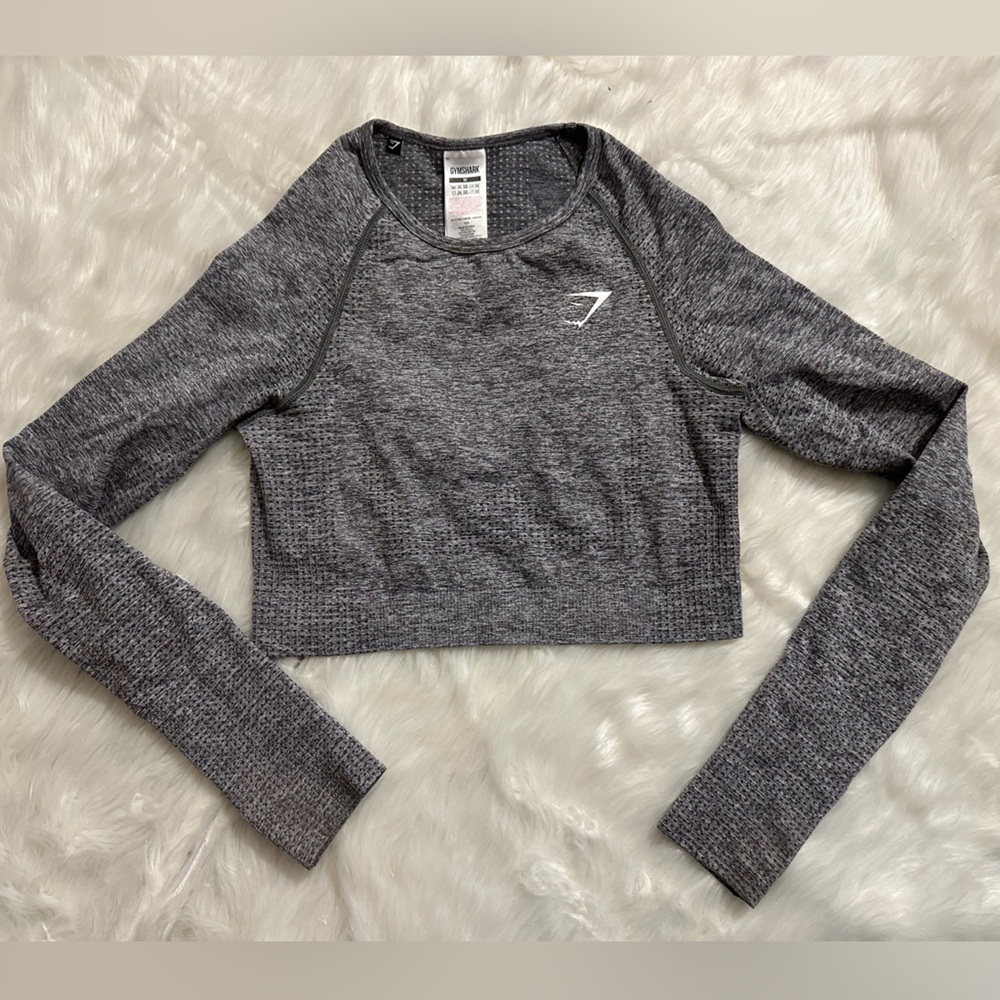 Gymshark Gray Long Sleeve Crop Top